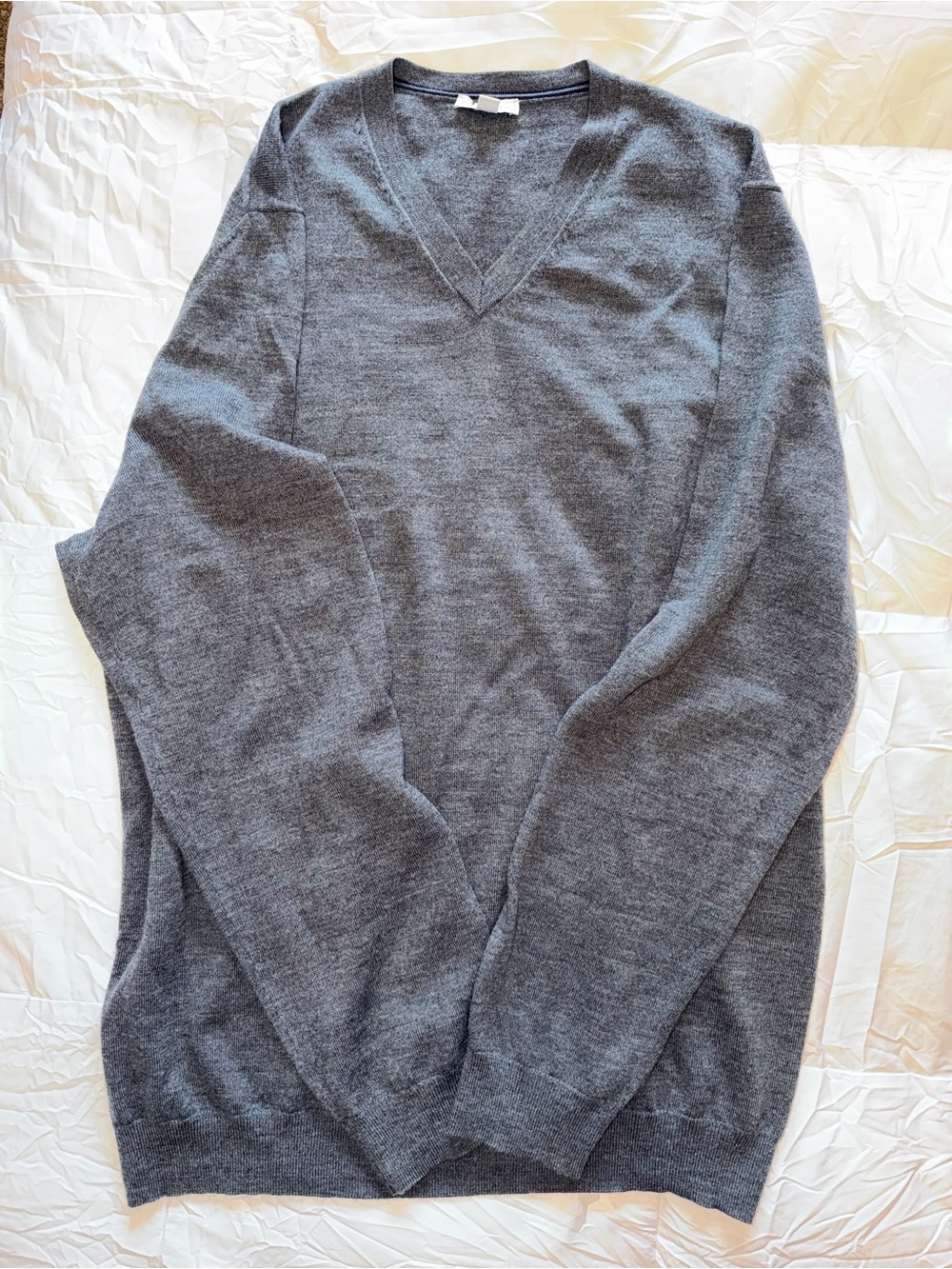 GAP Charcoal Gray Merino Wool V-Neck Sweater